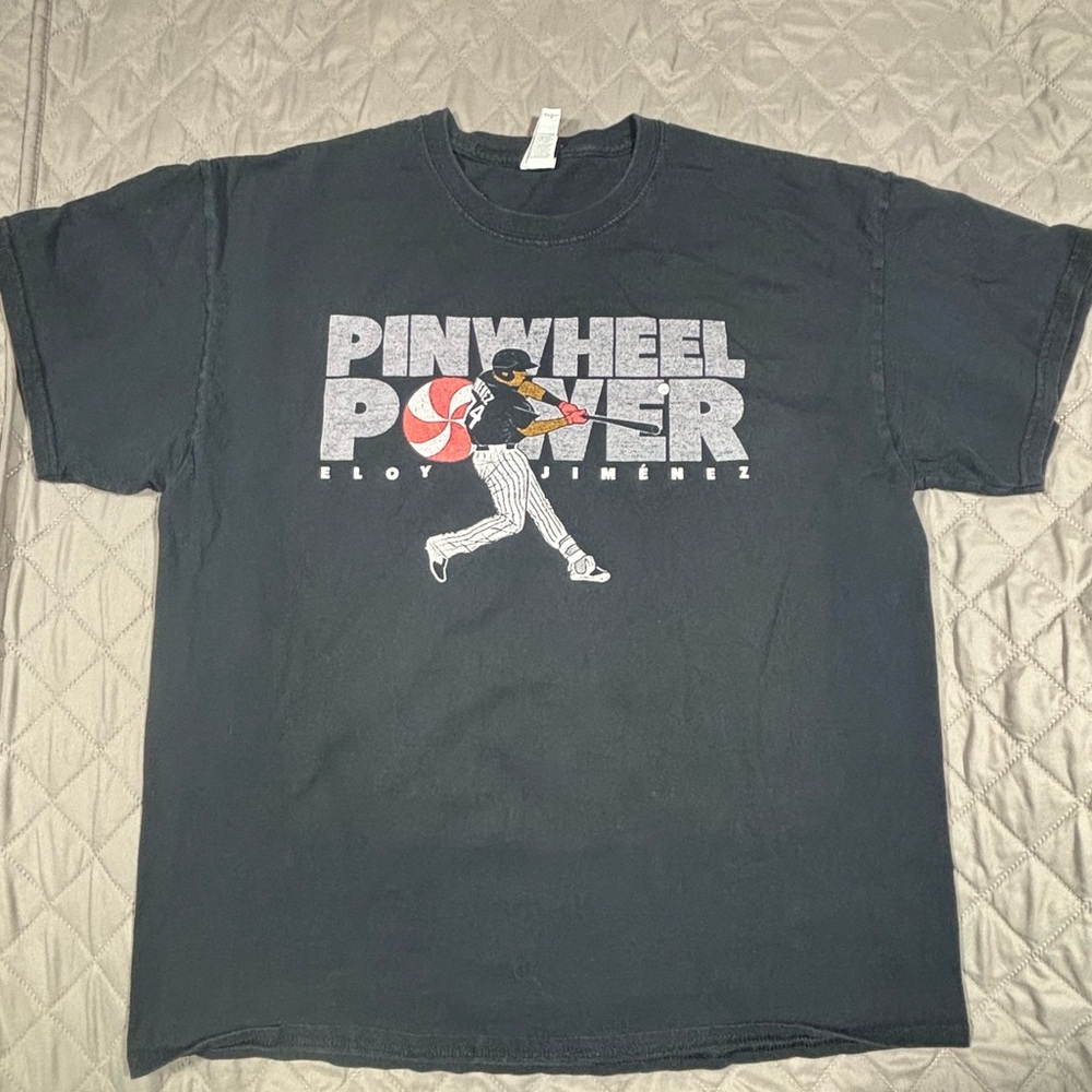 Gildan Pinwheel Power Graphic Tee - Dark Gray